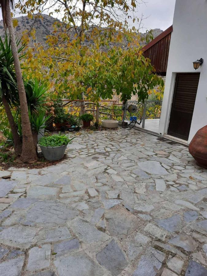 ניקוסיה Kampi Double Storey House In The Village מראה חיצוני תמונה