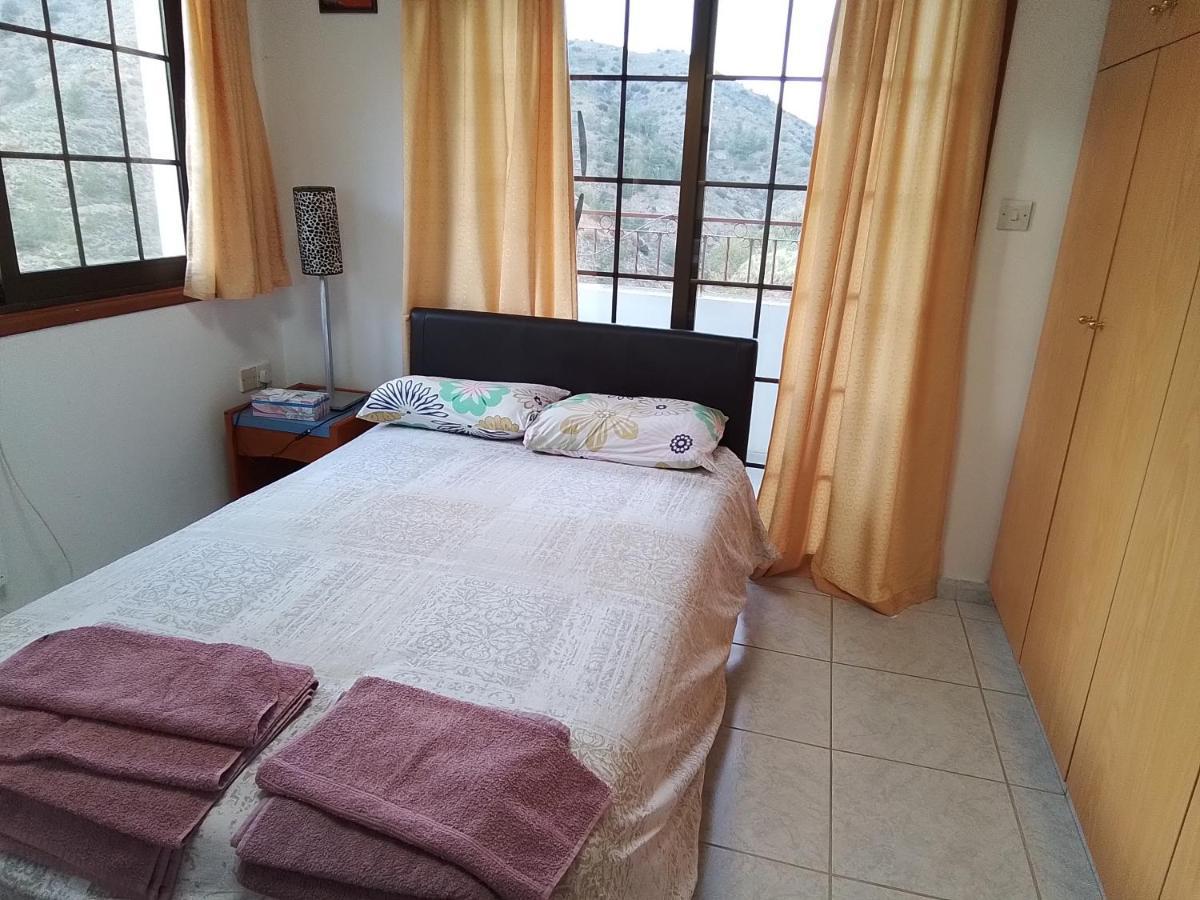ניקוסיה Kampi Double Storey House In The Village מראה חיצוני תמונה